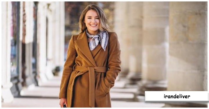 Coat Klasik dengan Pakaian Berlapis
